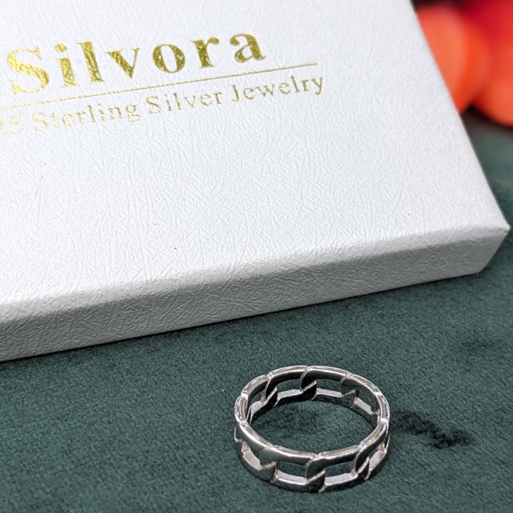 Sterling Silver Link Ring